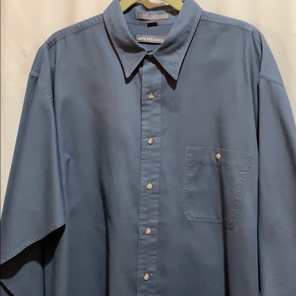 VAN HEUSEN  {shows blue but is mossy gray} 17.5 34